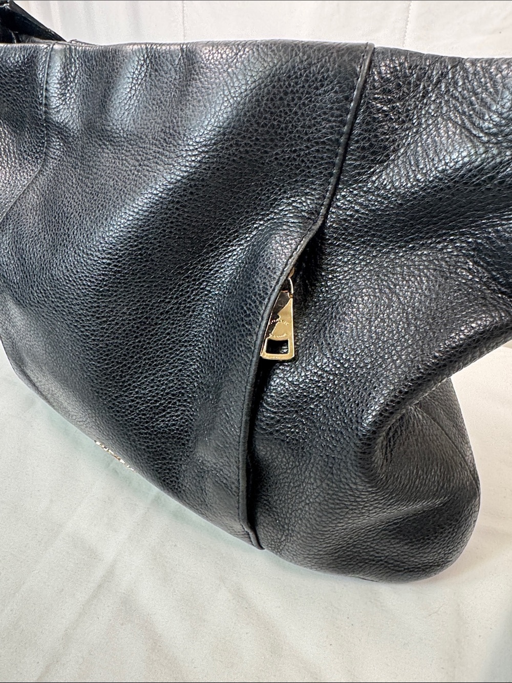Coach Isabelle East West Hobo Crossbody Black Pebbled Leather Bag - Picture 6 of 15